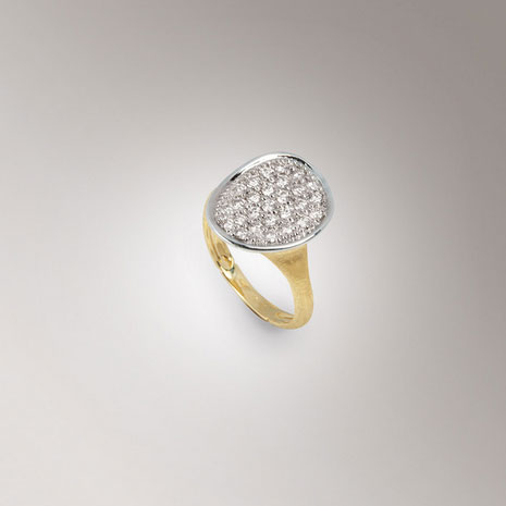 Gioielli Marco Bicego: un anello della collezione Diamond Lunaria